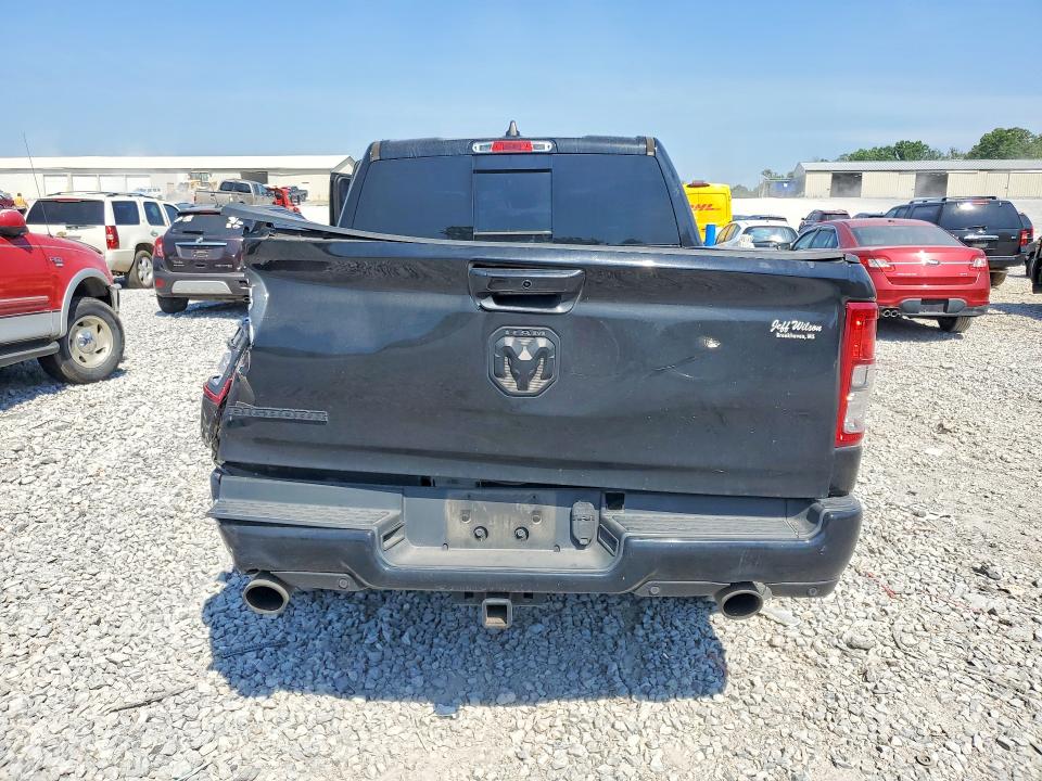 54111996 :رقم المزاد ، 1C6RREFT0NN261335 vin ، 2022 Ram 1500 مزاد بيع