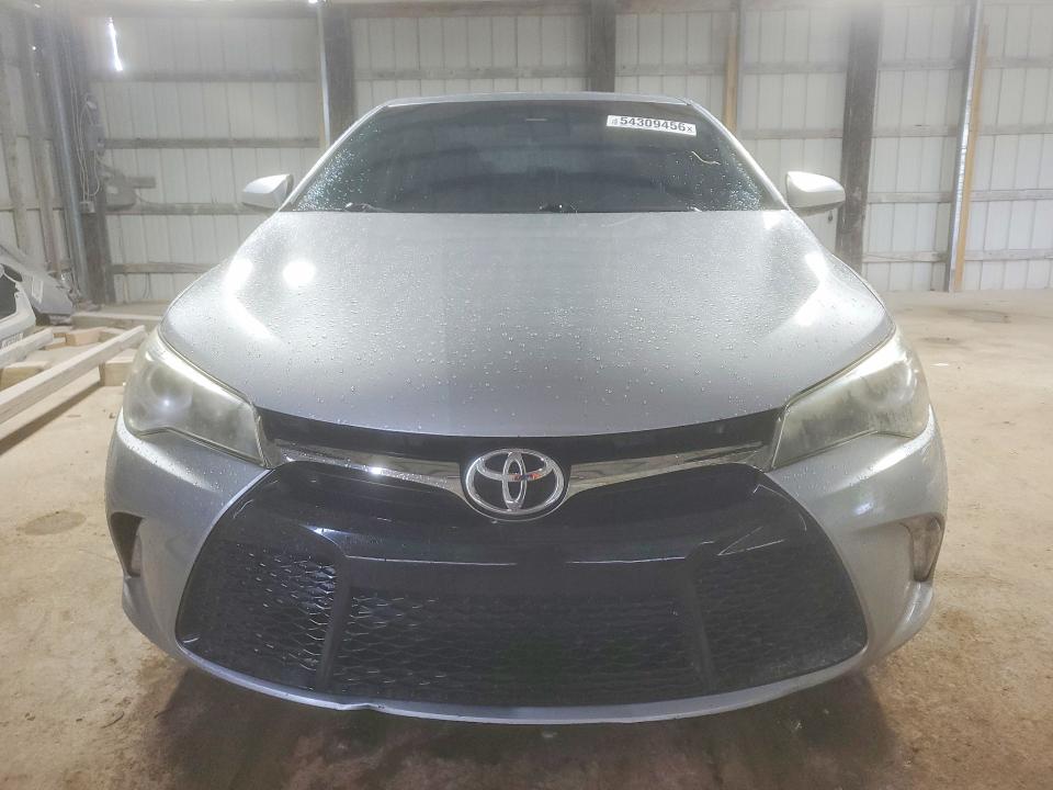 54309456 :رقم المزاد ، 4T1BF1FK4HU659432 vin ، 2017 Toyota Camry مزاد بيع