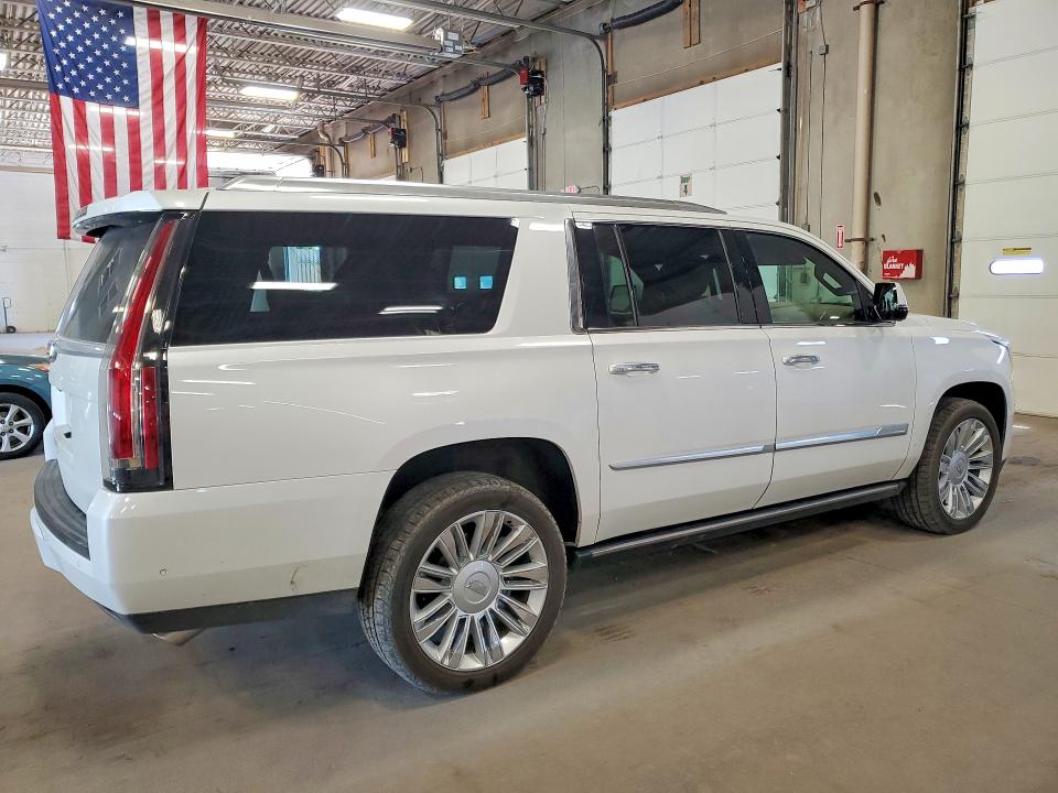 53334956 :رقم المزاد ، 1GYS4KKJ2LR226453 vin ، 2020 Cadillac Escalade مزاد بيع