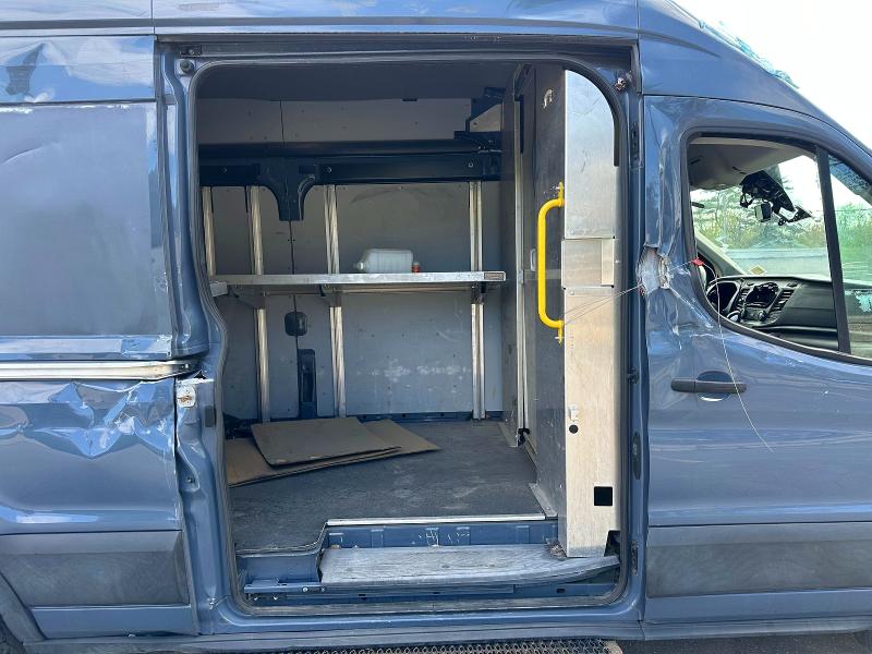 51558886 :رقم المزاد ، 1FTBR3X87MKA56975 vin ، 2021 Ford Transit مزاد بيع