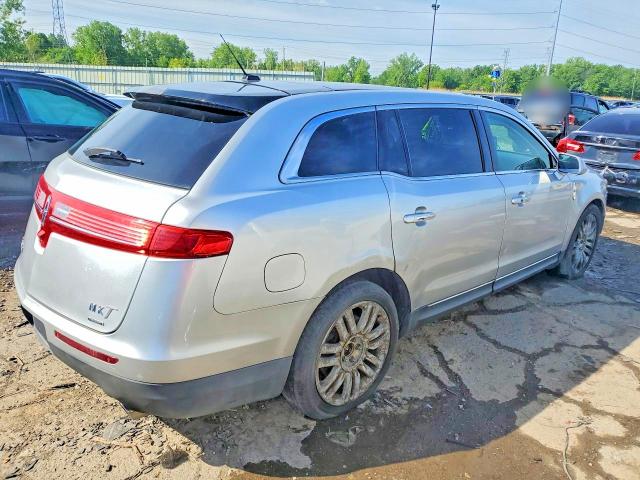 Продаж на аукціоні авто 2016 Lincoln Mkt, vin: 2LMHJ5AT6GBL01824, номер лоту: 54892976