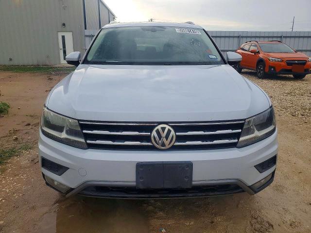 55001416 :رقم المزاد ، 3VV2B7AX1JM105265 vin ، 2018 Volkswagen Tiguan مزاد بيع