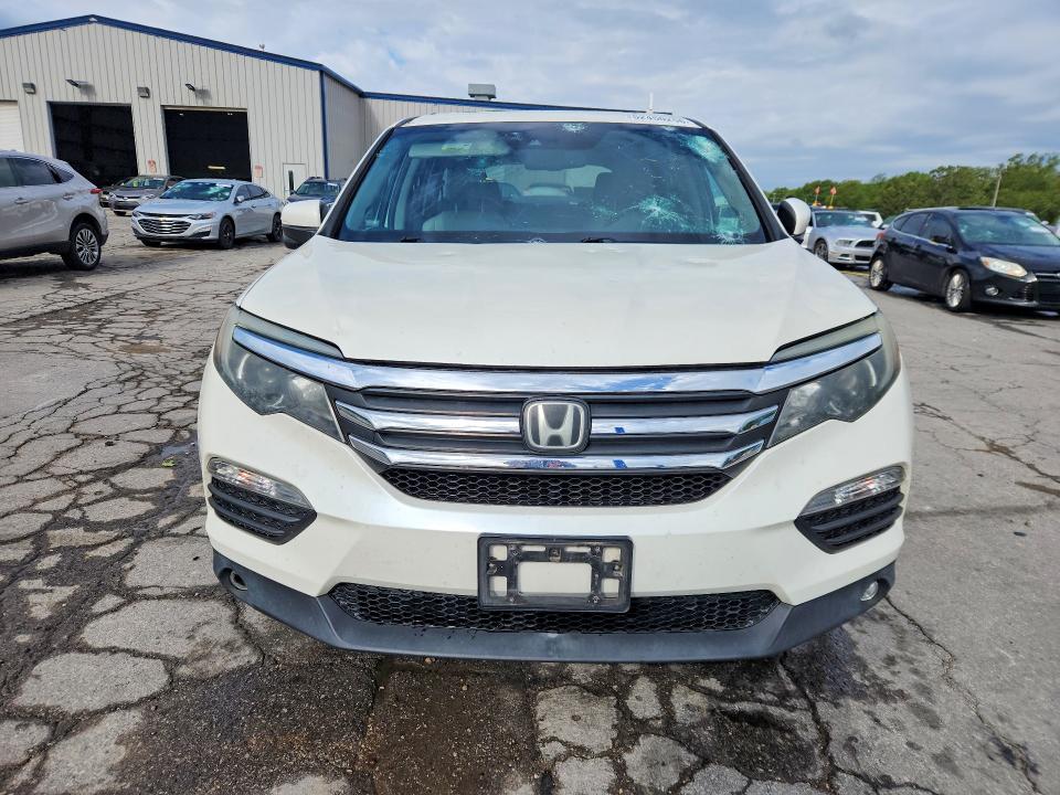 52450256 :رقم المزاد ، 5FNYF6H63GB047631 vin ، 2016 Honda Pilot مزاد بيع