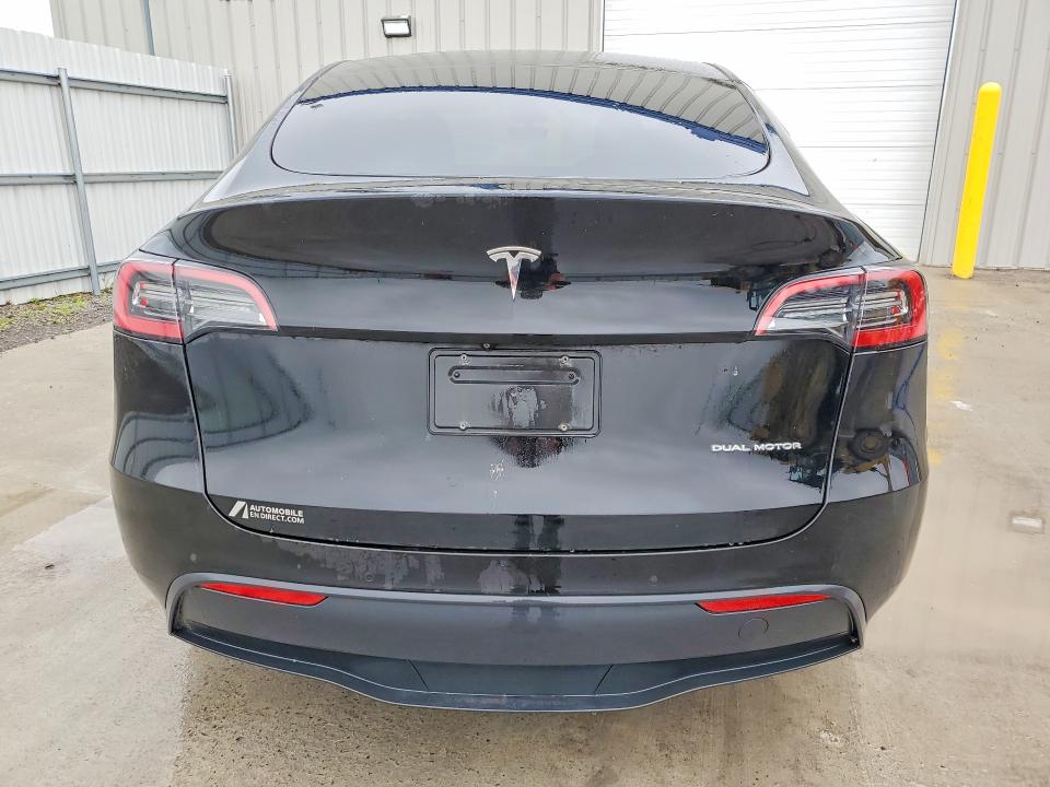 55254296 :رقم المزاد ، 7SAYGDEE4NF385486 vin ، 2022 Tesla Model Y مزاد بيع