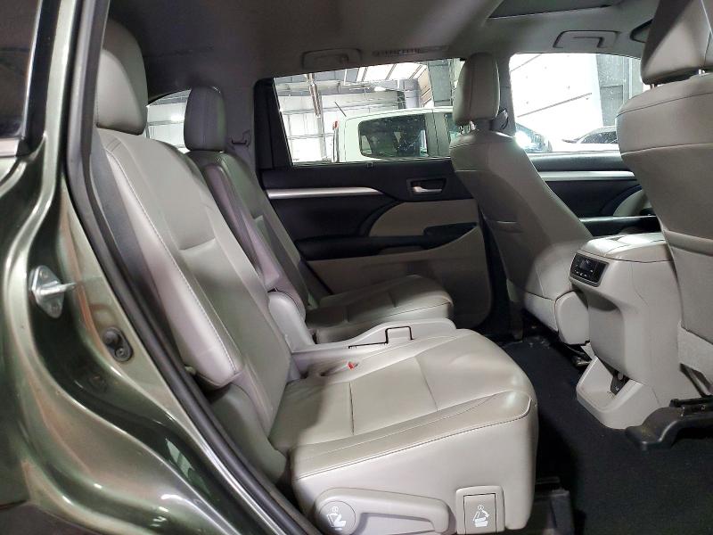 Продажа на аукционе авто 2016 Toyota Highlander, vin: 5TDJKRFH2GS300212, номер лота: 53066076