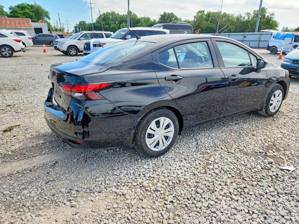 53105736 :رقم المزاد ، 3N1CN8DV5SL846135 vin ، 2025 Nissan Versa مزاد بيع