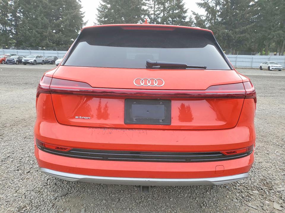 Продаж на аукціоні авто 2019 Audi E-tron, vin: WA1VABGE8KB011412, номер лоту: 52889186