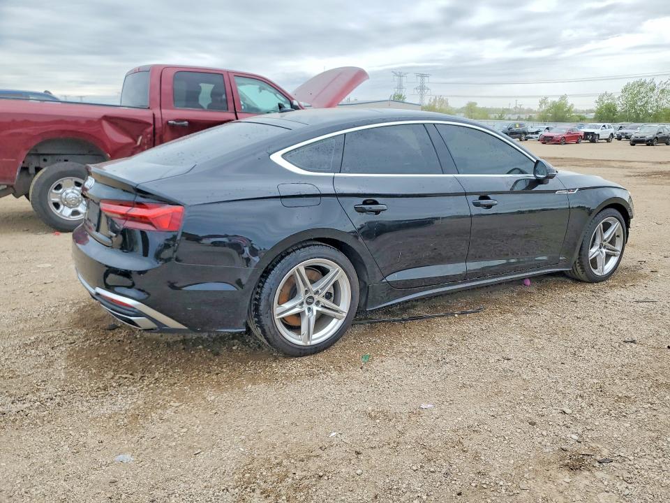 53655076 :رقم المزاد ، WAUFACF57MA052296 vin ، 2021 Audi A5 مزاد بيع