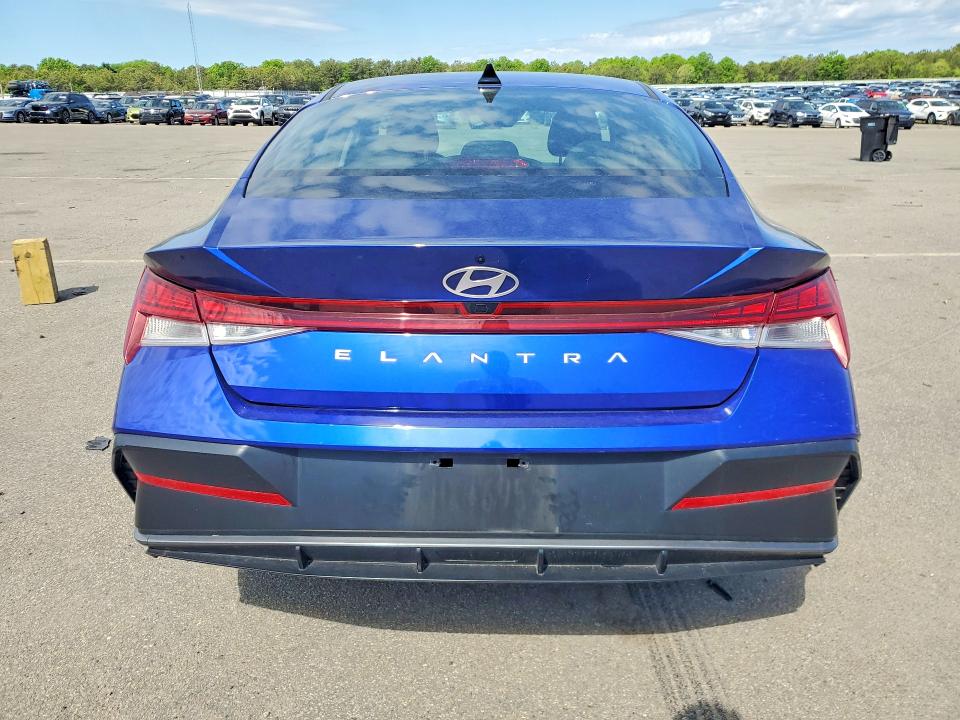 Продажа на аукционе авто 2024 Hyundai Elantra, vin: KMHLS4DG1RU696794, номер лота: 54802126