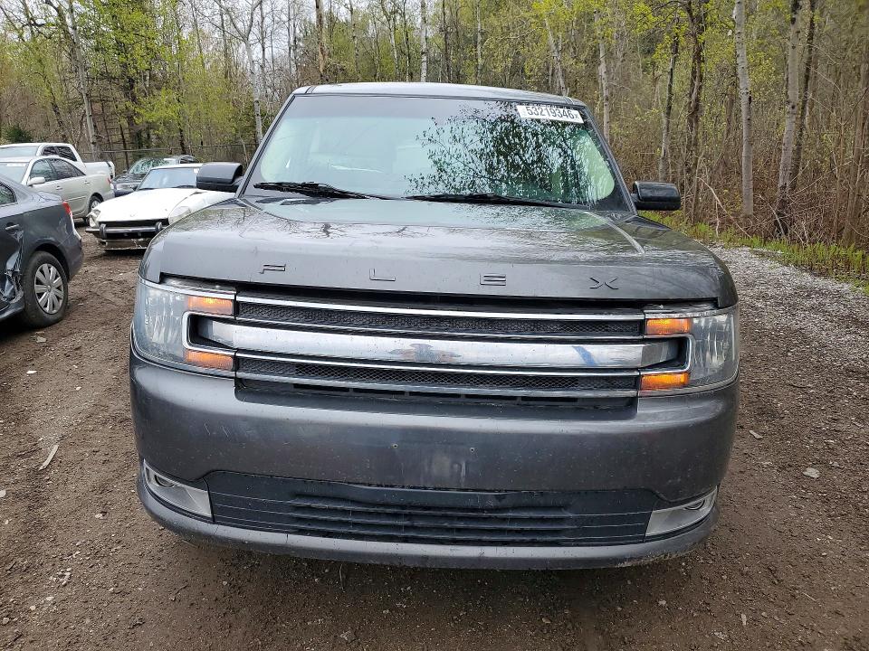 53219346 :رقم المزاد ، 2FMHK6C85FBA08244 vin ، 2015 Ford Flex مزاد بيع