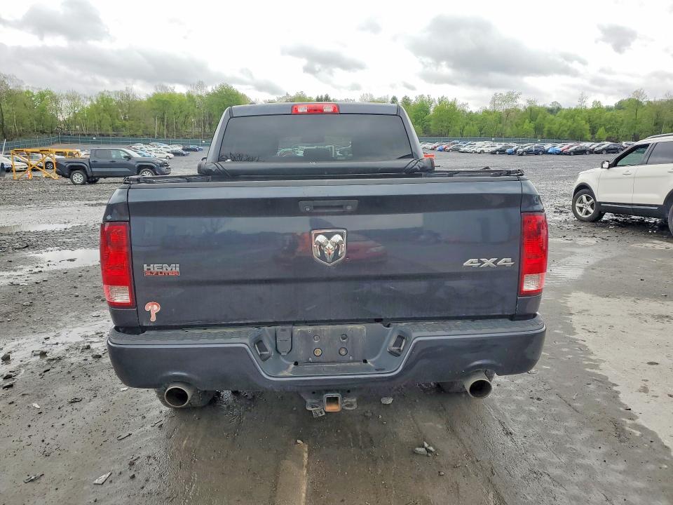 52497776 :رقم المزاد ، 1C6RR7FT0DS683522 vin ، 2013 Ram 1500 مزاد بيع