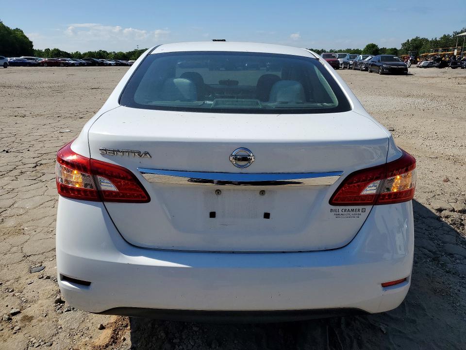 2015 Nissan Sentra მანქანა იყიდება აუქციონზე, vin: 3N1AB7APXFY298870, აუქციონის ნომერი: 52663976