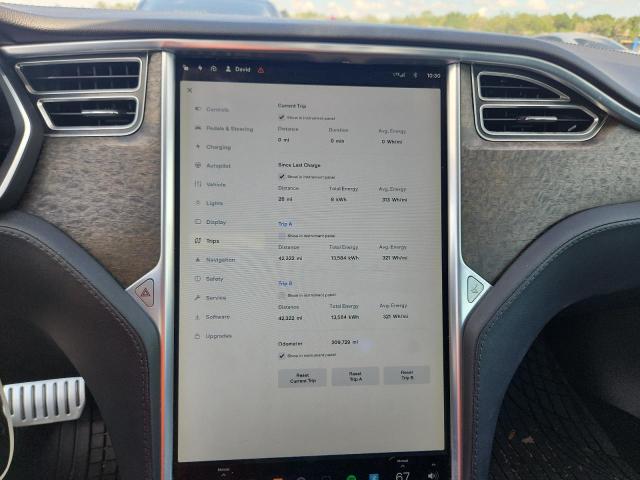 2014 Tesla Model S მანქანა იყიდება აუქციონზე, vin: 5YJSA1H13EFP59758, აუქციონის ნომერი: 53717286
