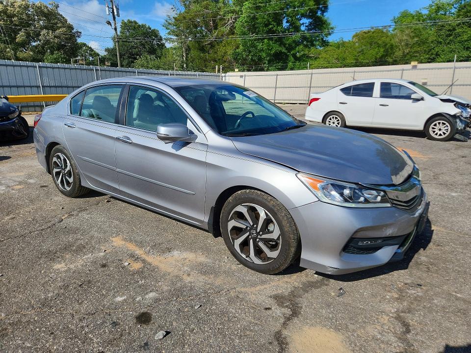 54448956 :رقم المزاد ، 1HGCR2F84GA036517 vin ، 2016 Honda Accord مزاد بيع