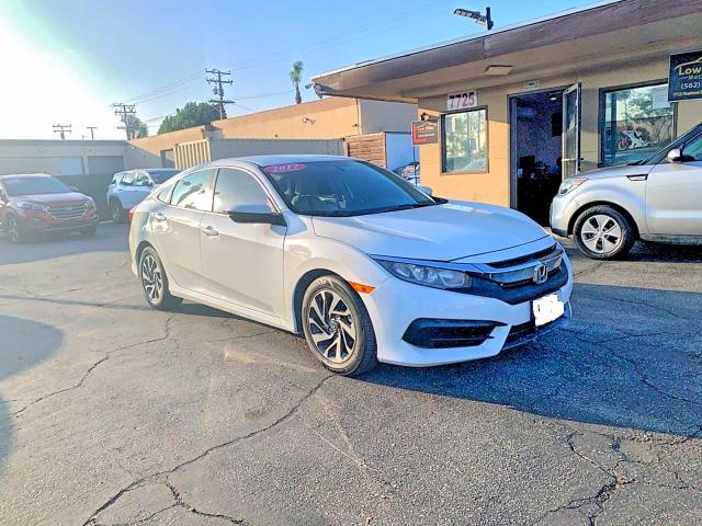 Aukcja sprzedaży 2017 Honda Civic, vin: 2HGFC2F54HH505094, numer aukcji: 53134266