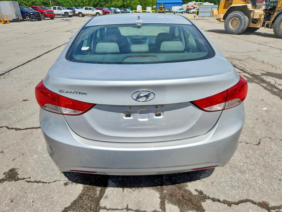 Продаж на аукціоні авто 2013 Hyundai Elantra, vin: KMHDH4AE0DU717813, номер лоту: 55455976