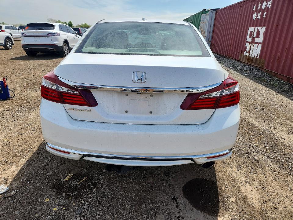 Aukcja sprzedaży 2017 Honda Accord, vin: 1HGCR2F80HA116995, numer aukcji: 52103646