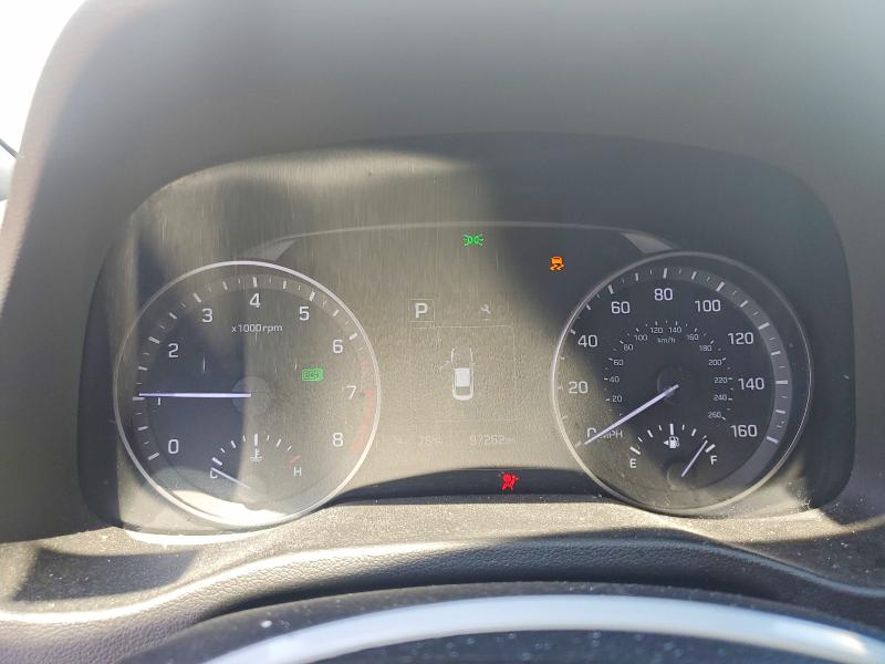 55218446 :رقم المزاد ، 5NPD84LF4JH228136 vin ، 2018 Hyundai Elantra مزاد بيع