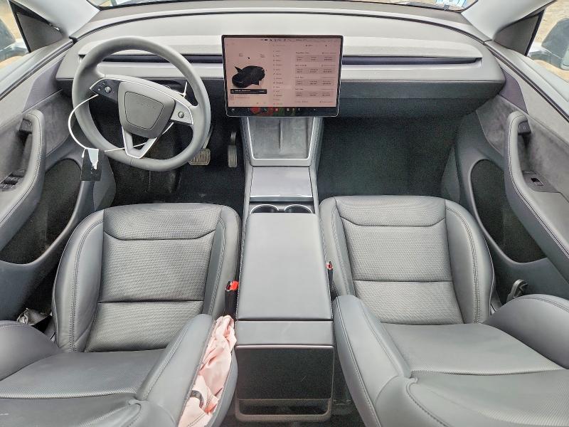 2026 Tesla Model Y მანქანა იყიდება აუქციონზე, vin: 7SAYGDEE7TA399621, აუქციონის ნომერი: 53568646