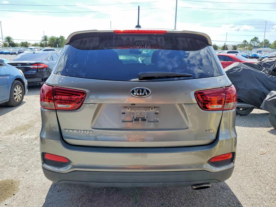 Продажа на аукционе авто 2019 Kia Sorento, vin: 5XYPGDA53KG515423, номер лота: 54630016