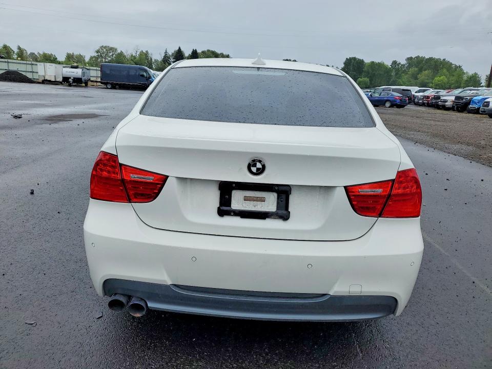 2011 Bmw 328 მანქანა იყიდება აუქციონზე, vin: WBAPH5G58BNM77266, აუქციონის ნომერი: 53245626