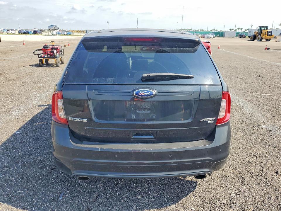 51565066 :رقم المزاد ، 2FMDK4AK5BBA81349 vin ، 2011 Ford Edge مزاد بيع