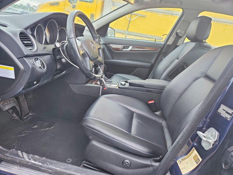 52418896 :رقم المزاد ، WDDGF4HBXDR275425 vin ، 2013 Mercedes-benz C مزاد بيع