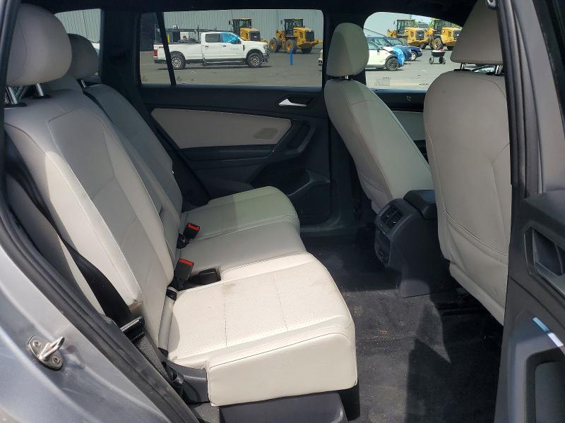 53171146 :رقم المزاد ، 3VV2B7AX8LM106531 vin ، 2020 Volkswagen Tiguan مزاد بيع