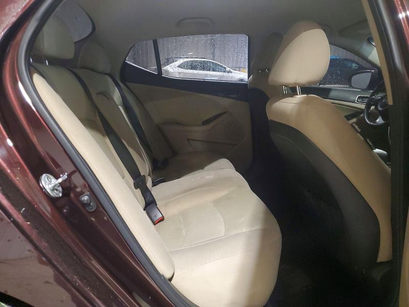 52614656 :رقم المزاد ، 5XXGM4A79FG472517 vin ، 2015 Kia Optima مزاد بيع