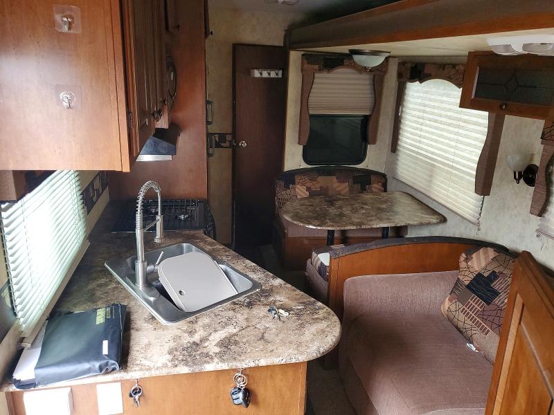 51349236 :رقم المزاد ، 5ZT3CLTB8DA307014 vin ، 2013 Foresriver Chaparral مزاد بيع