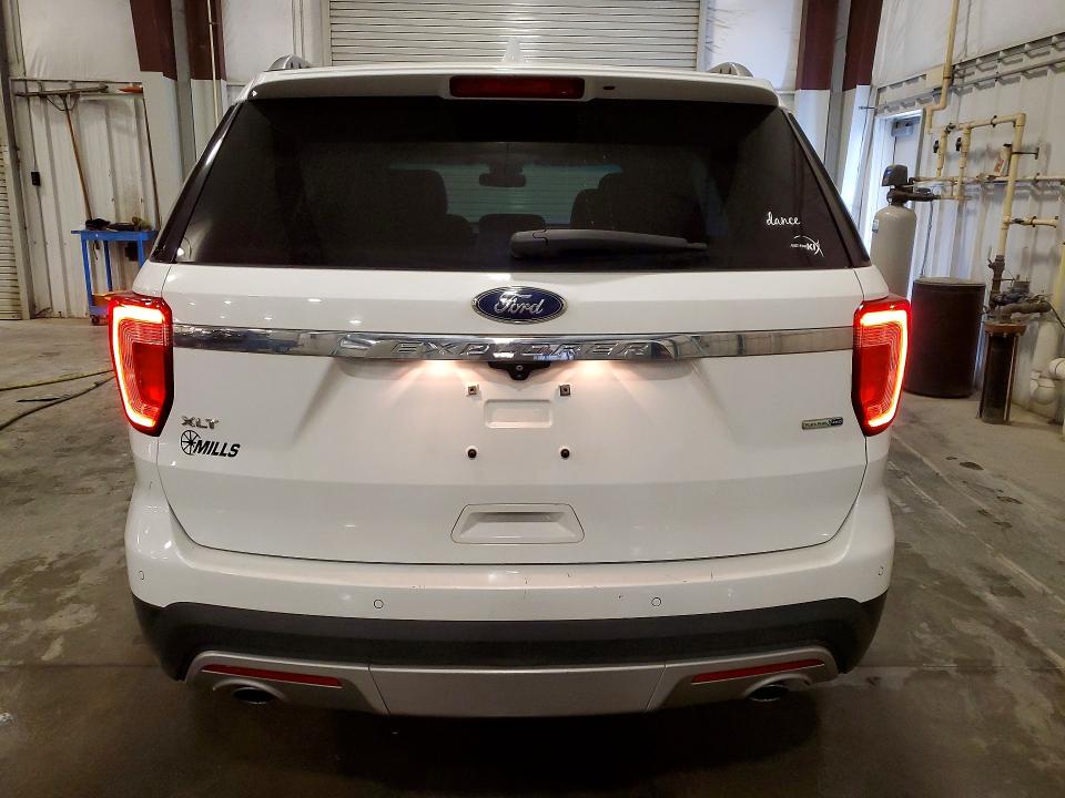 52008406 :رقم المزاد ، 1FM5K8D81GGA38025 vin ، 2016 Ford Explorer مزاد بيع