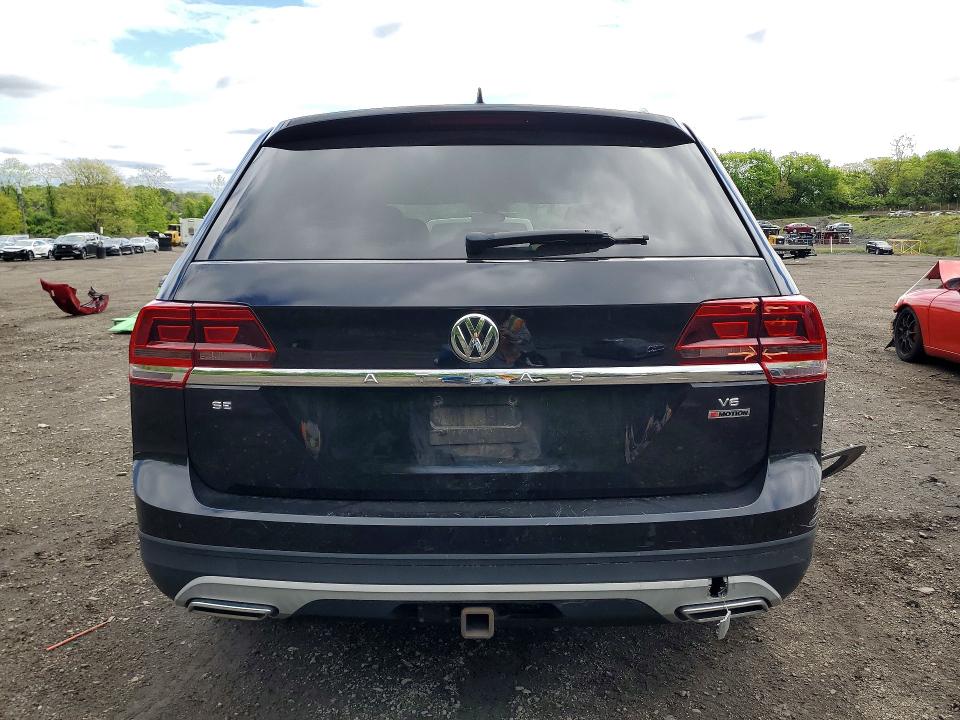 53853976 :رقم المزاد ، 1V2LR2CA2JC575511 vin ، 2018 Volkswagen Atlas مزاد بيع