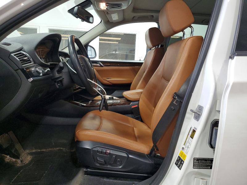 2015 Bmw X3 მანქანა იყიდება აუქციონზე, vin: 5UXWX9C59F0D61013, აუქციონის ნომერი: 51702546