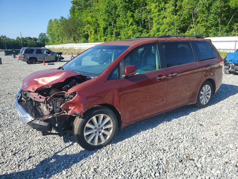 Auction sale of the 2012 Toyota Sienna, vin: 5TDYK3DC9CS236067, lot number: 53256216