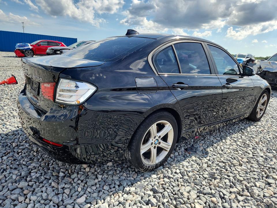 51905126 :رقم المزاد ، WBA3D3C59EK155830 vin ، 2014 Bmw 328 مزاد بيع