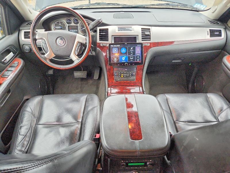 Продажа на аукционе авто 2009 Cadillac Escalade, vin: 1GYFK23259R237258, номер лота: 51605506