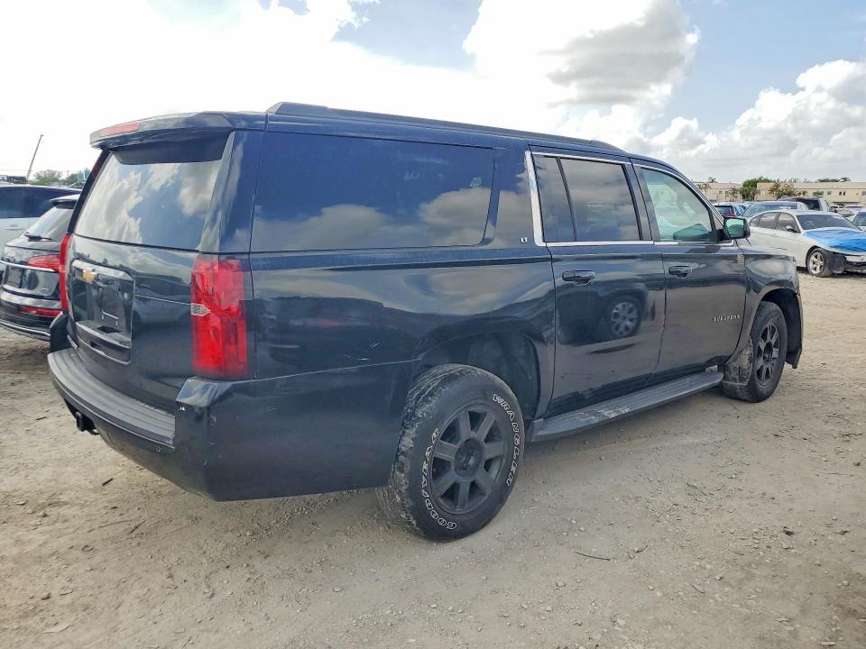 Продаж на аукціоні авто 2018 Chevrolet Suburban, vin: 1GNSCHKC6JR179235, номер лоту: 54985746