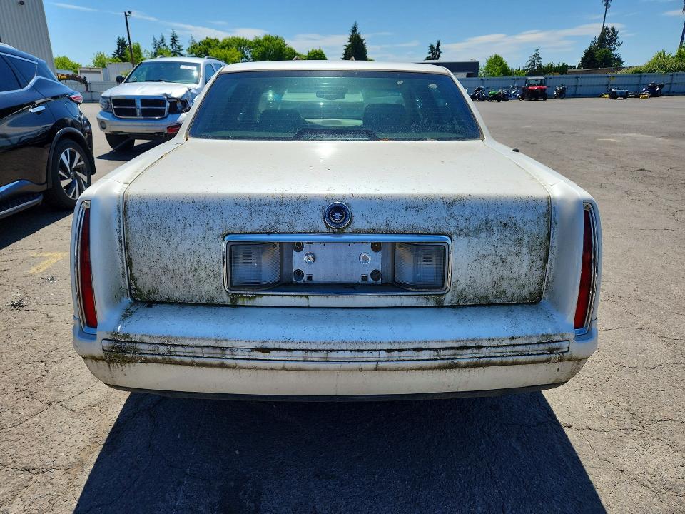 1998 Cadillac Deville მანქანა იყიდება აუქციონზე, vin: 1G6KF5493WU800518, აუქციონის ნომერი: 55225306