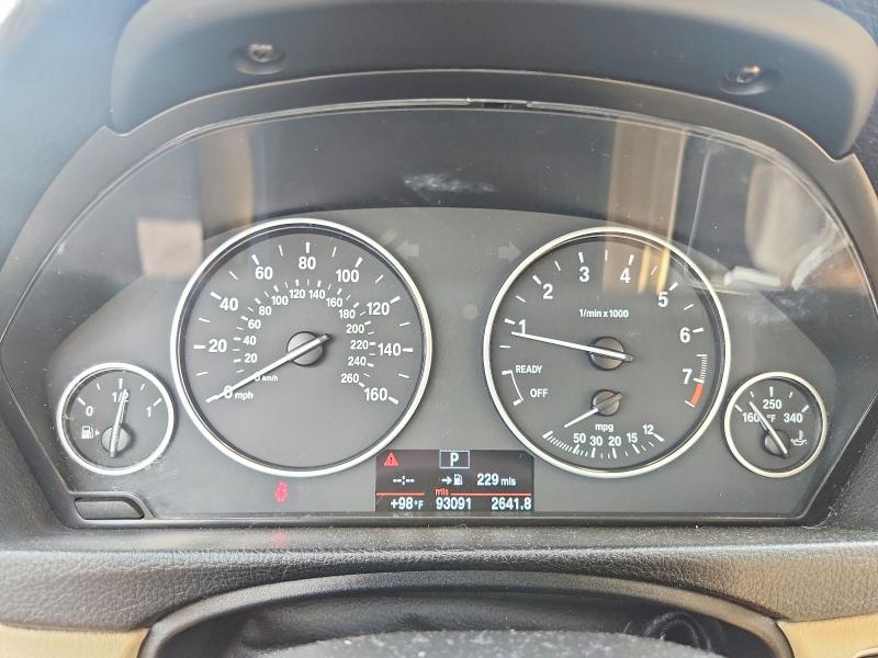 53360046 :رقم المزاد ، WBA3C3C50DF978706 vin ، 2013 Bmw 320 مزاد بيع