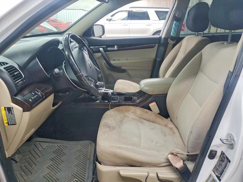 53179106 :رقم المزاد ، 5XYKTCA65EG505697 vin ، 2014 Kia Sorento مزاد بيع