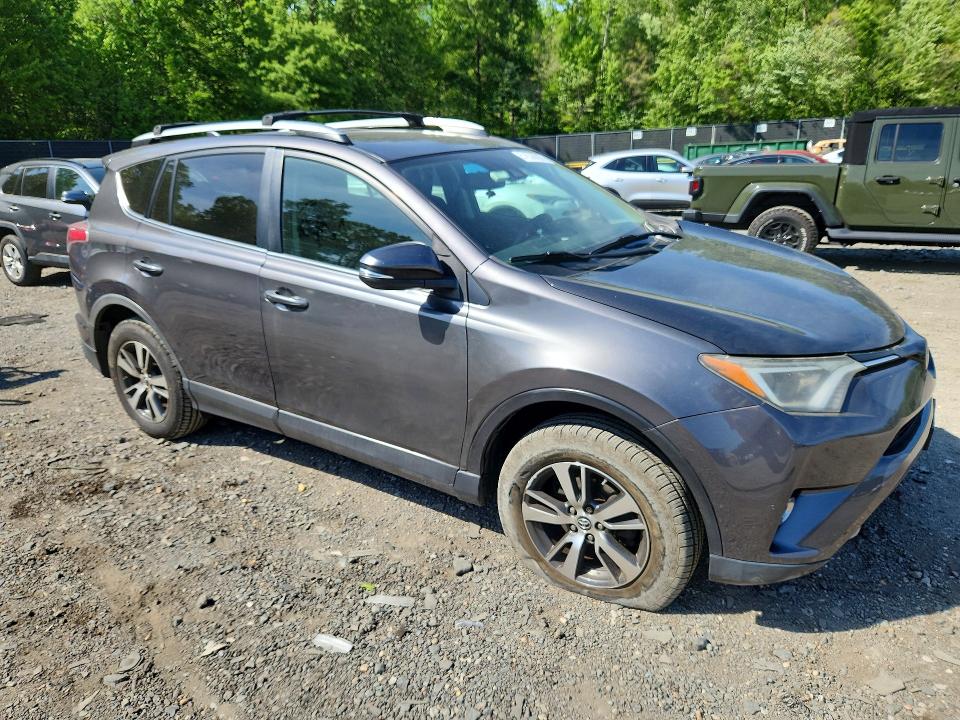 51836896 :رقم المزاد ، 2T3RFREV2HW692302 vin ، 2017 Toyota Rav 4 مزاد بيع