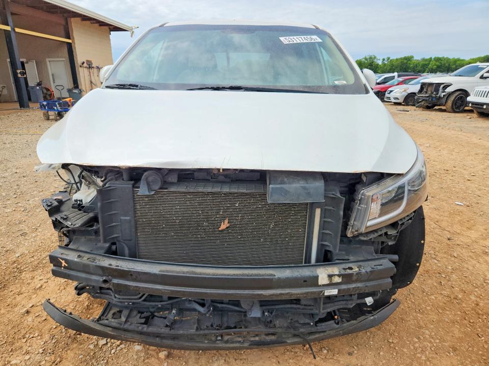 53117456 :رقم المزاد ، KNDMB5C12H6232623 vin ، 2017 Kia Sedona مزاد بيع