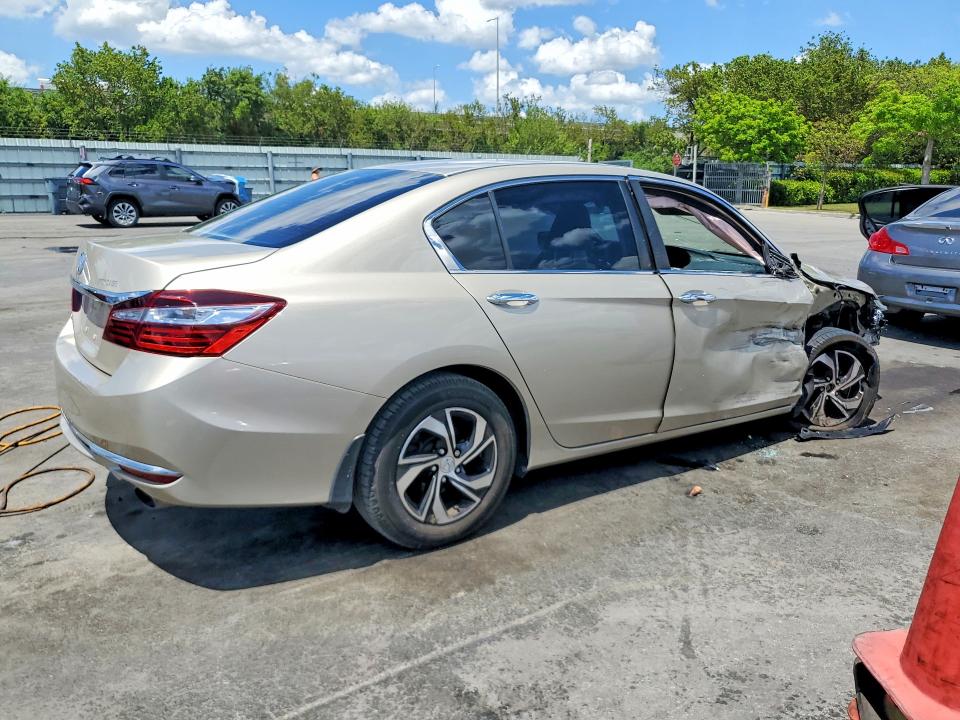 Продажа на аукционе авто 2017 Honda Accord, vin: 1HGCR2F37HA139386, номер лота: 53722906
