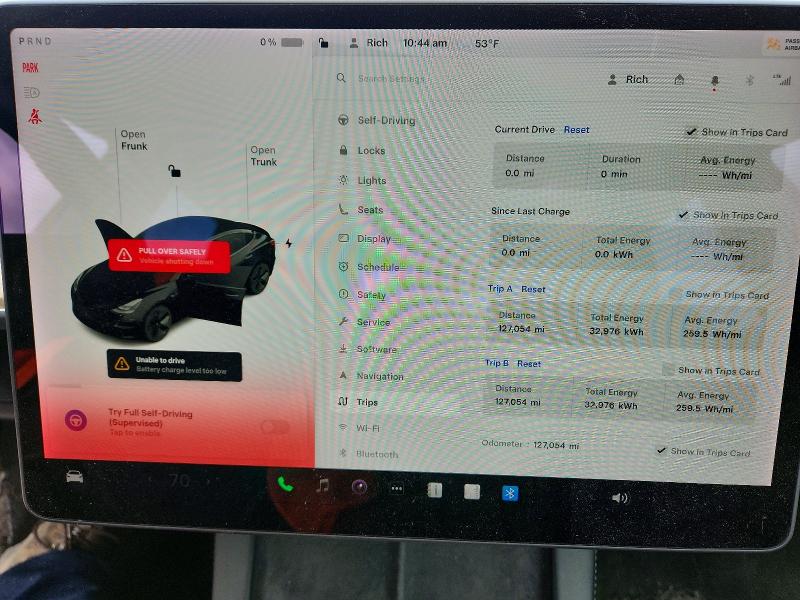 52053606 :رقم المزاد ، 5YJ3E1EA2MF063694 vin ، 2021 Tesla Model 3 مزاد بيع