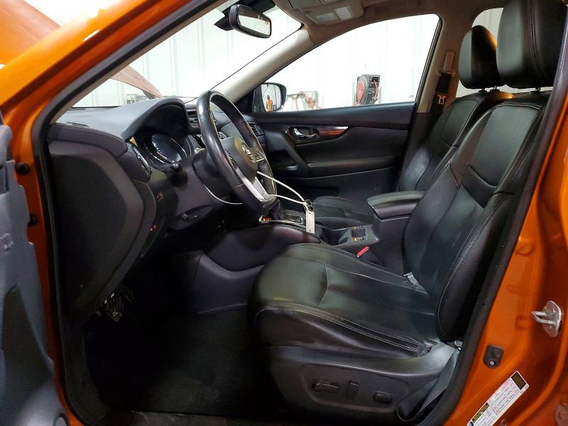 2017 Nissan Rogue მანქანა იყიდება აუქციონზე, vin: 5N1AT2MV5HC731638, აუქციონის ნომერი: 51039376