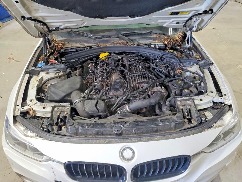 54191236 :رقم المزاد ، WBA8B7C32HA190091 vin ، 2017 Bmw 340 مزاد بيع