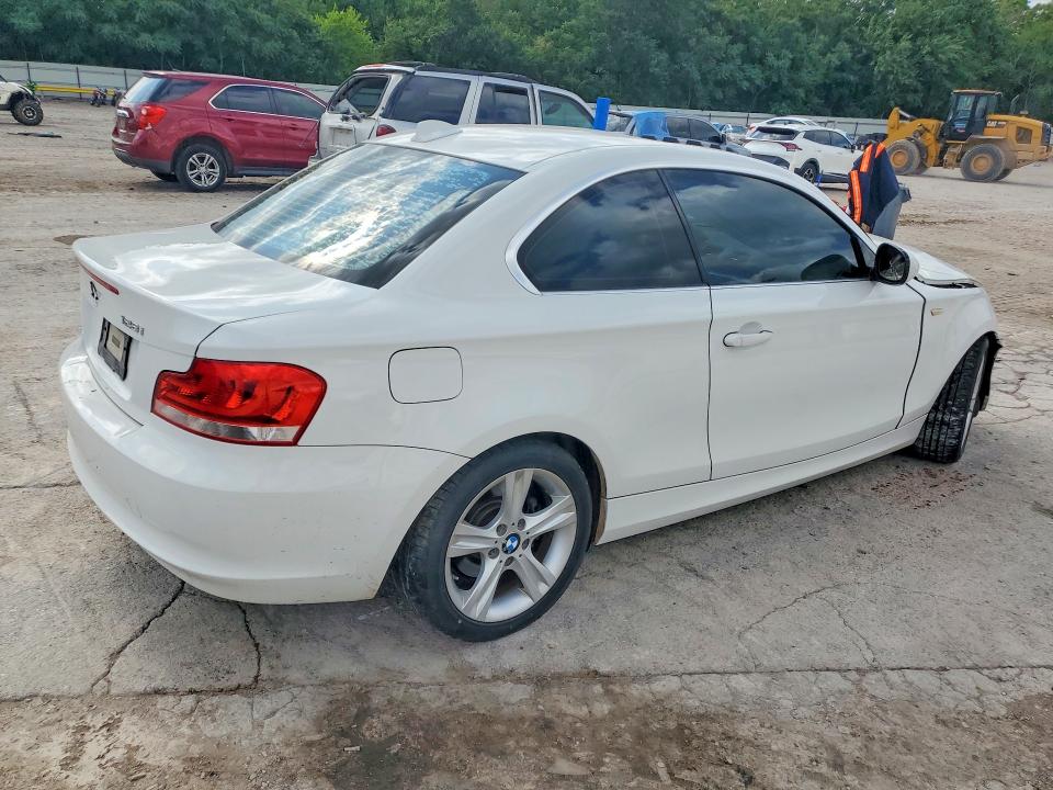 54344566 :رقم المزاد ، WBAUP7C56DVP24942 vin ، 2013 Bmw 128 مزاد بيع
