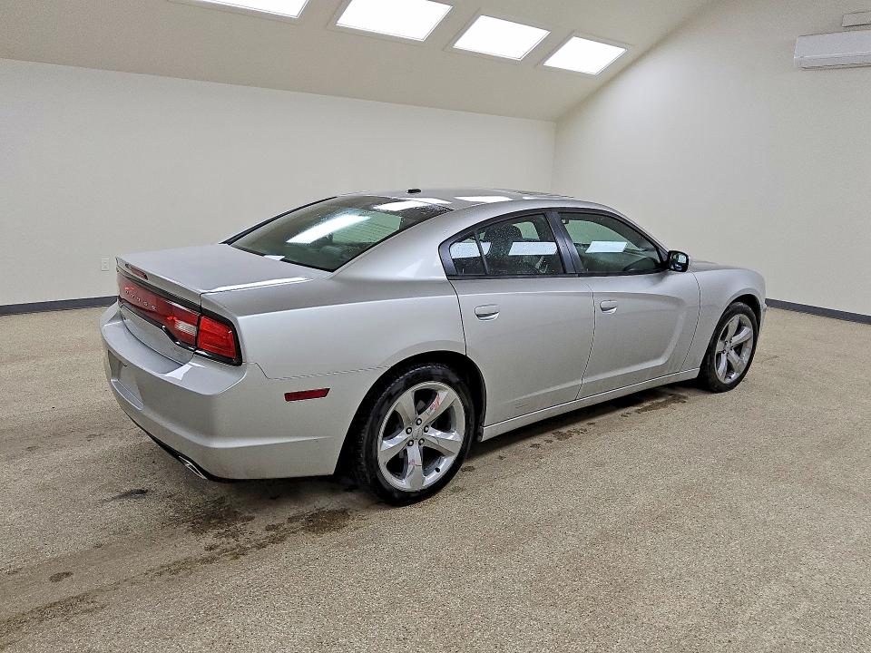 Продаж на аукціоні авто 2011 Dodge Charger, vin: 2B3CL3CG2BH613610, номер лоту: 52849856