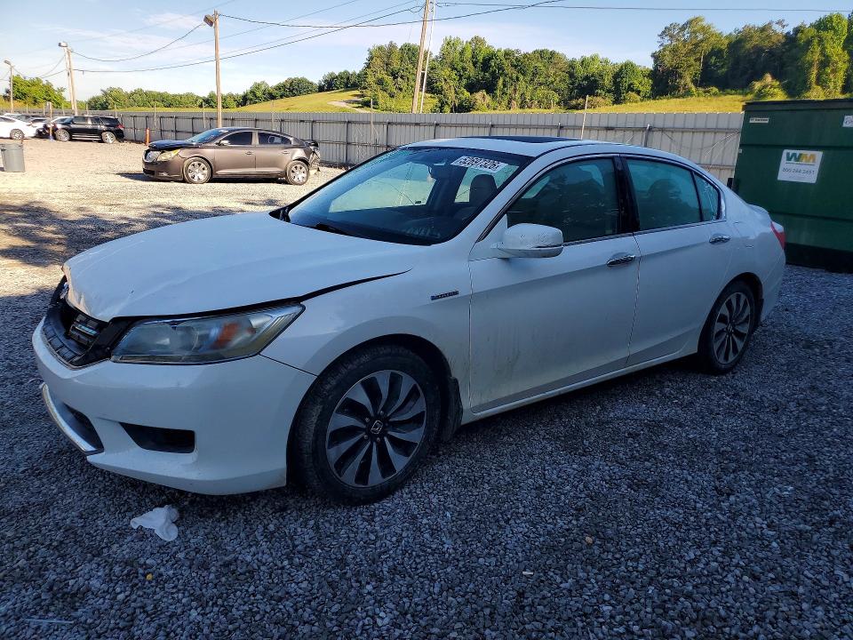 52697326 :رقم المزاد ، 1HGCR6F75FA009906 vin ، 2015 Honda Accord مزاد بيع