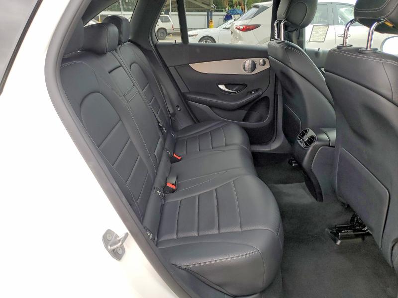 52535806 :رقم المزاد ، WDC0G4JB4HF143149 vin ، 2017 Mercedes-benz Glc مزاد بيع